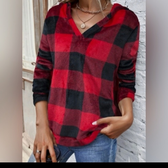 Buffalo Plaid Flannel Hoodie Top - Picture 2 of 6